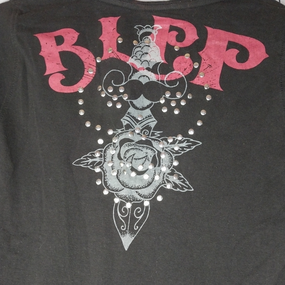 Black Label Pink Punk Graphic V-Neck Edgy Vintage Tee - Picture 7 of 9